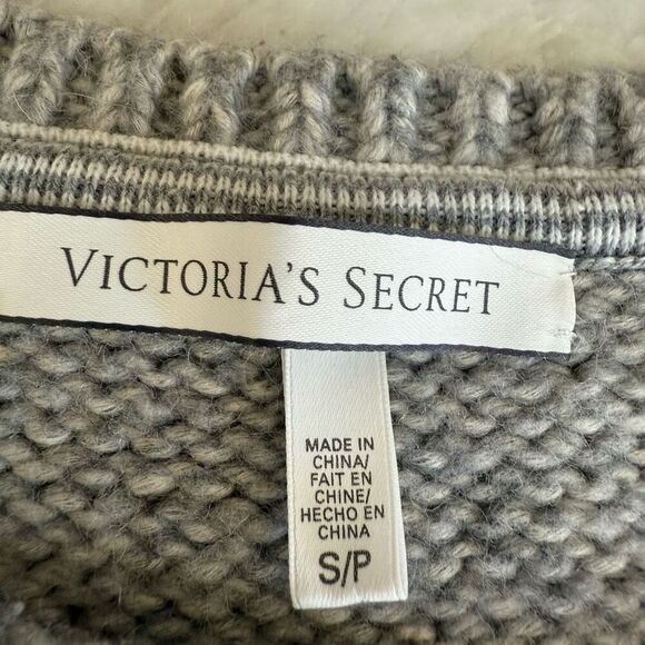 Victoria's Secret Wool/Alpaca Blend Fair Isle Oversized Sweater tunic size S - Picture 4 of 7